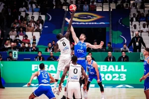 SP - Italija slomila tvrdu Angolu pred nestvarnim brojem ljudi